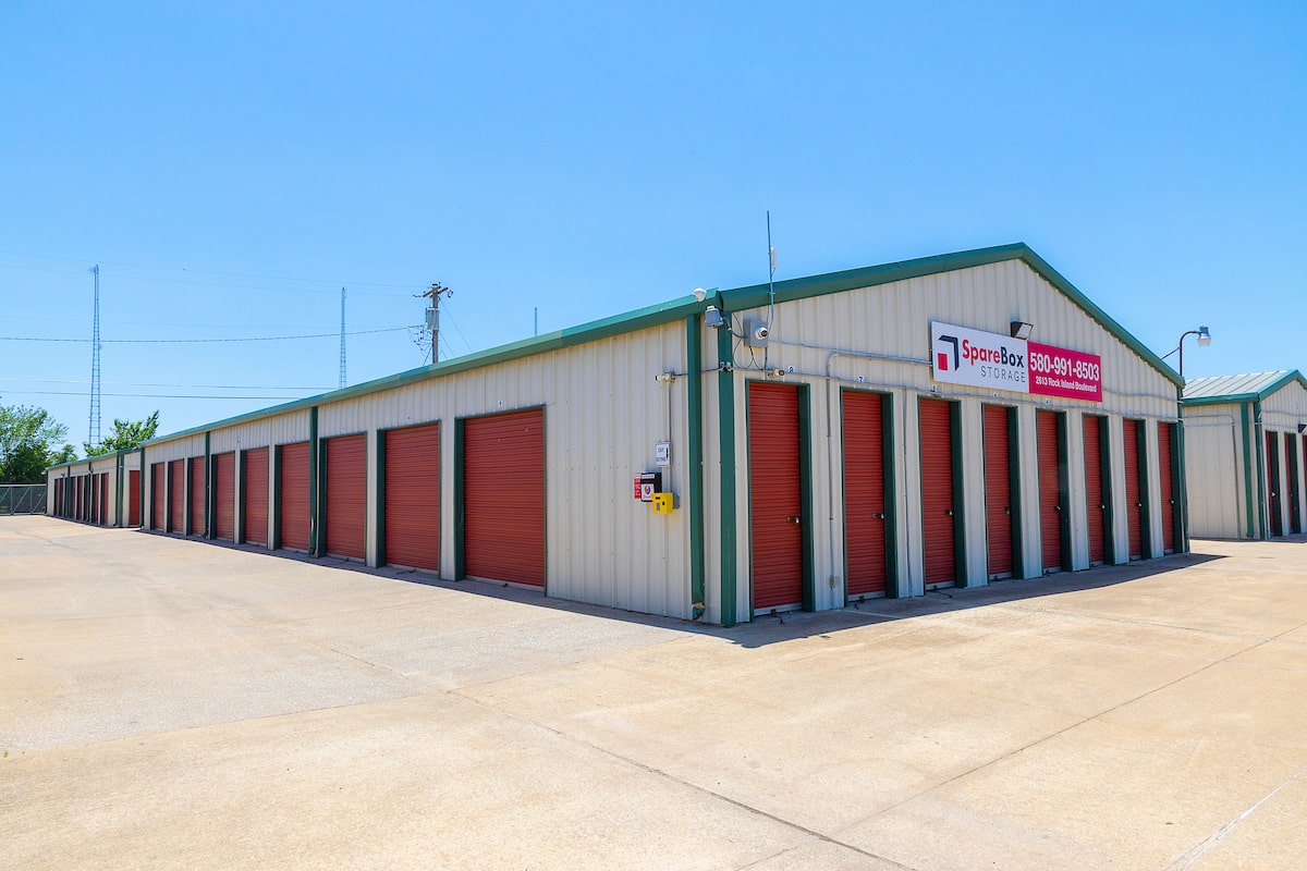 Meet all your self storage needs in Enid, OK with our Rock Island Boulevard location | SpareBox Storage