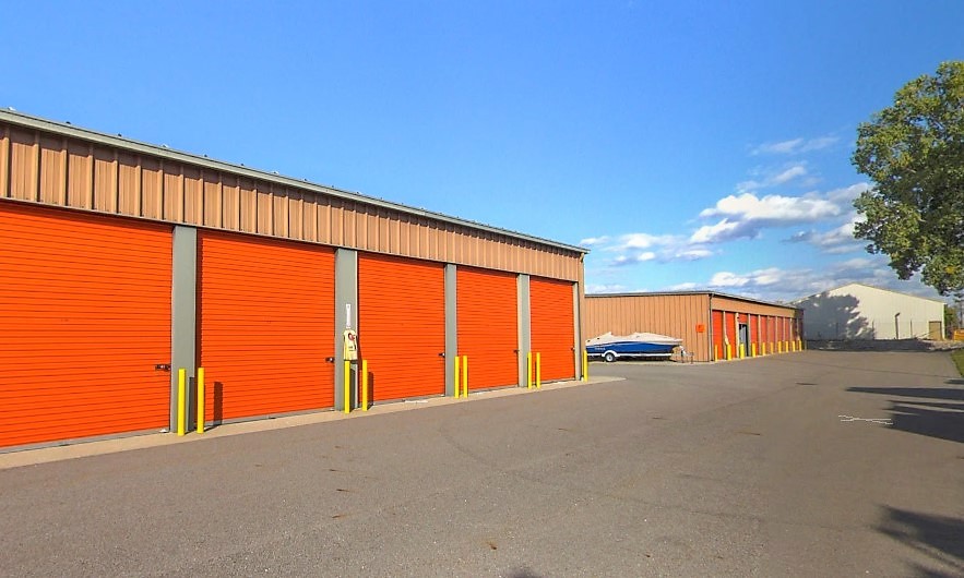 Grand Rapids Self Storage Off Of 36th St Se Sparebox Storage