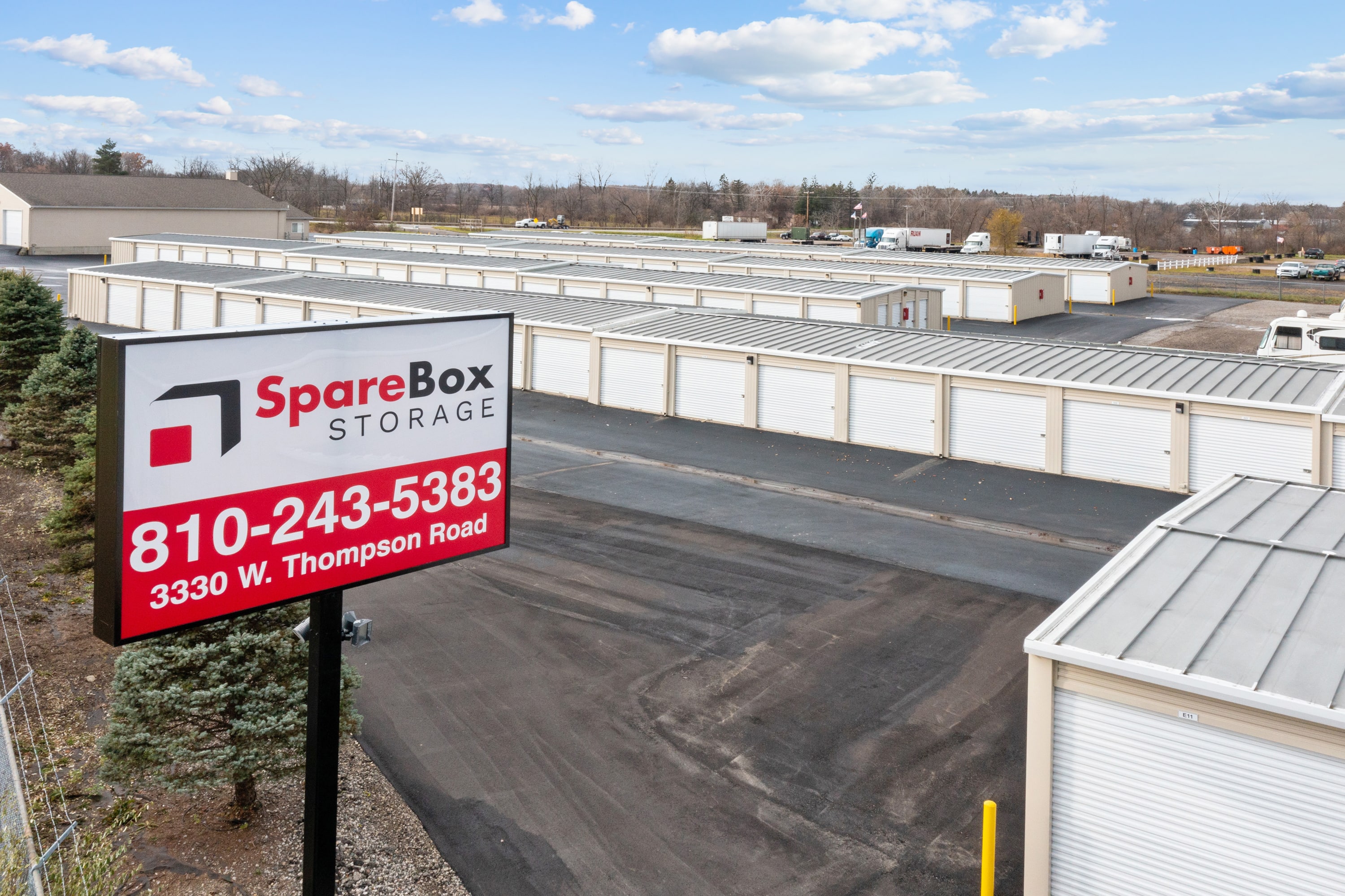 Meet all of your self storage needs in Fenton, Michigan at our W Thompson Rd location | SpareBox Storage