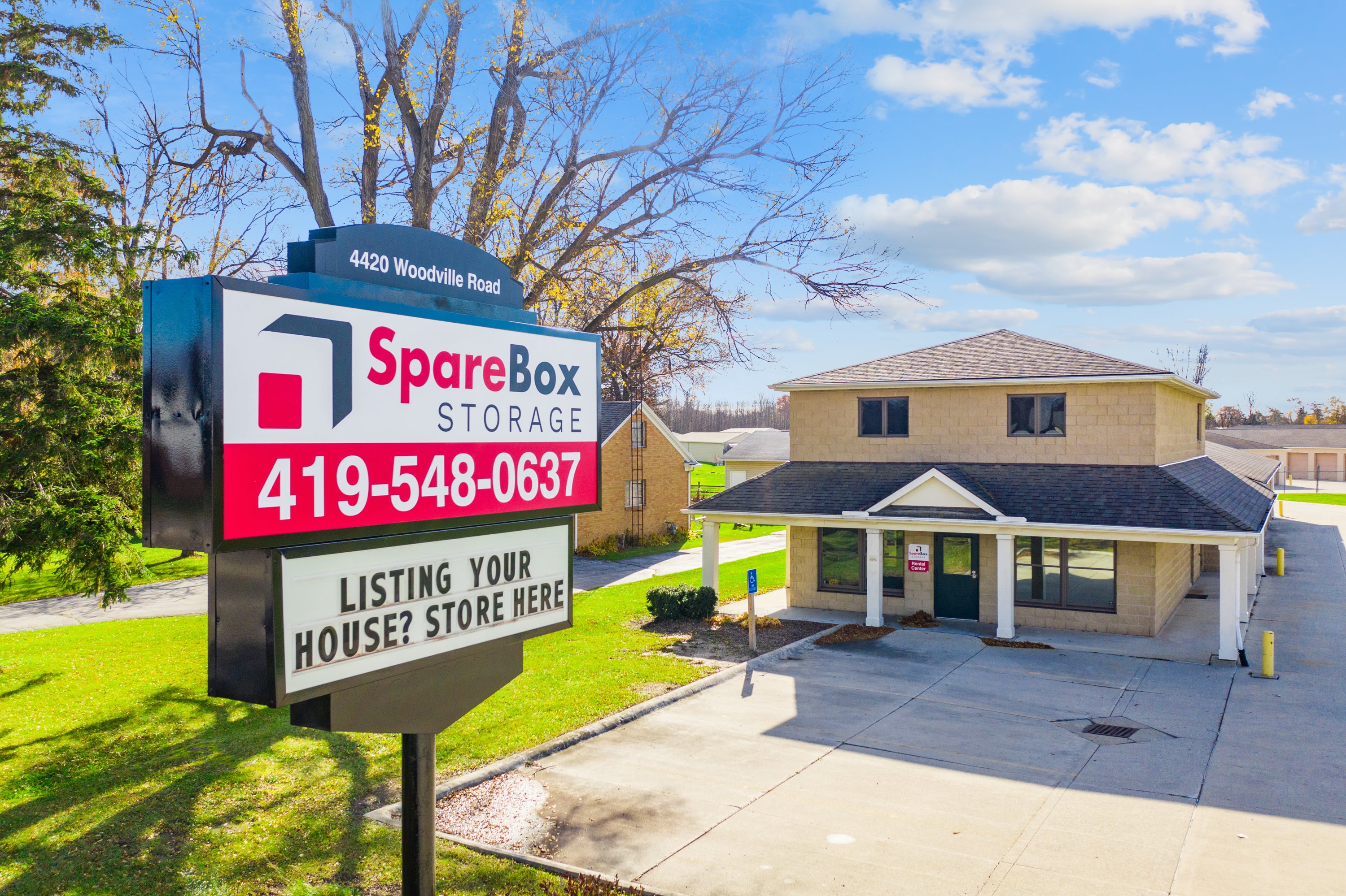 Meet all of your self storage needs in Northwood, Ohio at our Woodville Rd location | SpareBox Storage
