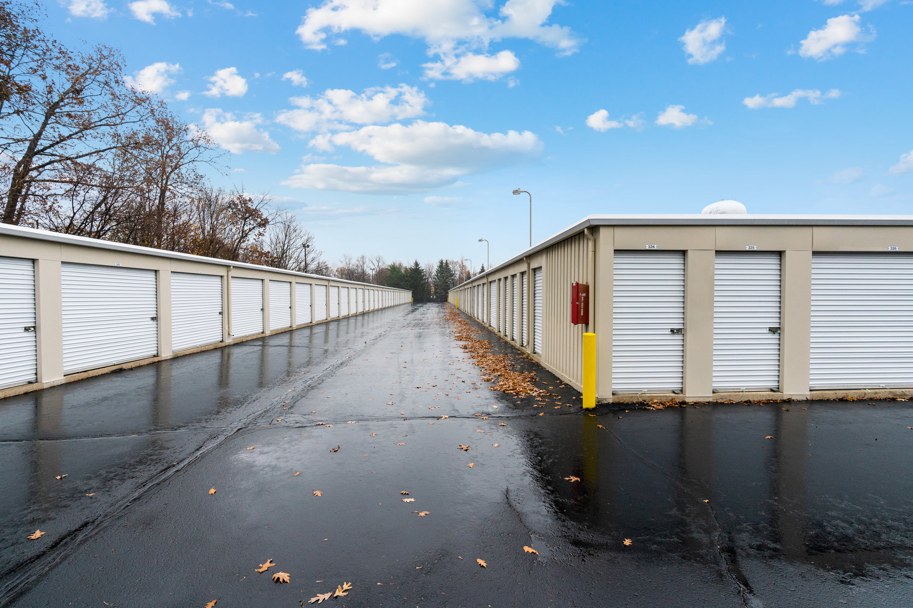 Meet all of your self storage needs in South Lyon, Michigan at our Lottie St location | SpareBox Storage