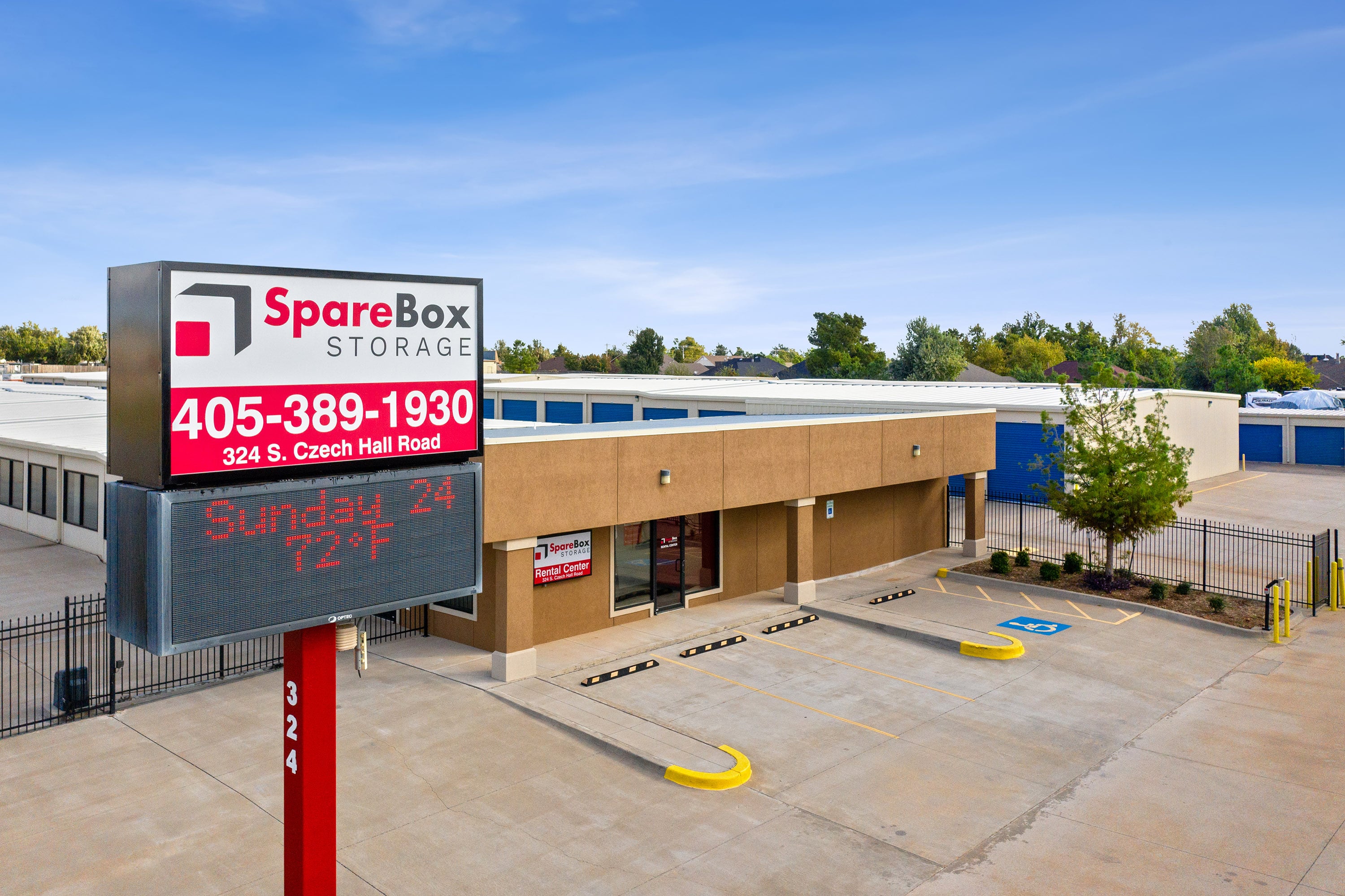 Meet all your self storage needs in Yukon, OK with our South Czech Hall Road location | SpareBox Storage